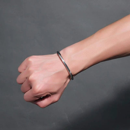 Copán Bangle Bracelet, men's solid steel cuff