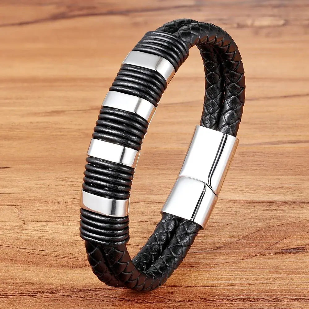 Noir Ridge Leather Bracelet