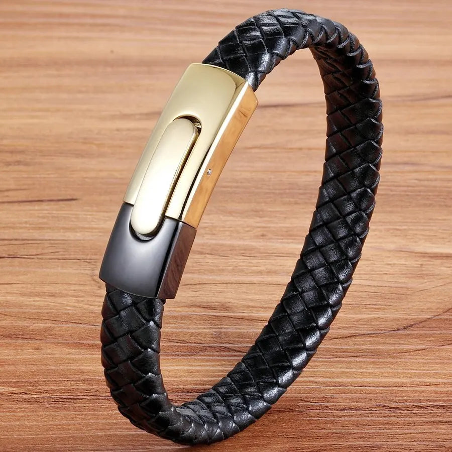 Noir Ridge Leather Bracelet