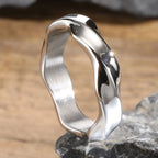 Tunja Twisted Mobius Ring