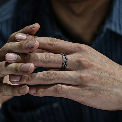 Copán Oxidized Ring, men's vintage steel band