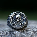 Ravenna Skull men's signet ring