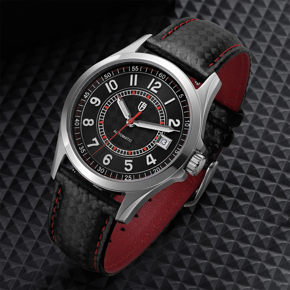 Editorial — Valparaíso Black Dial Red Accent
