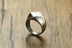 Varro Flat men's signet ring