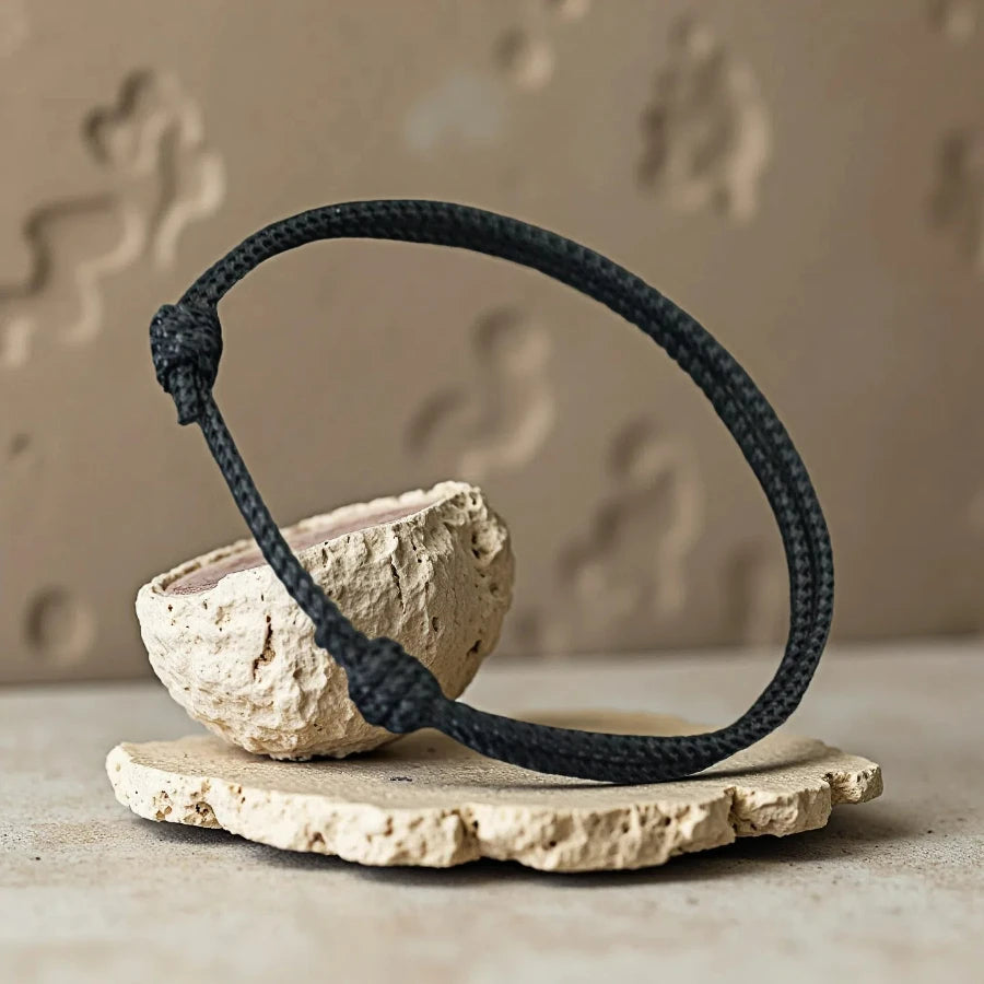 Minimalist String Bracelet – Adjustable Handmade Everyday Accessory