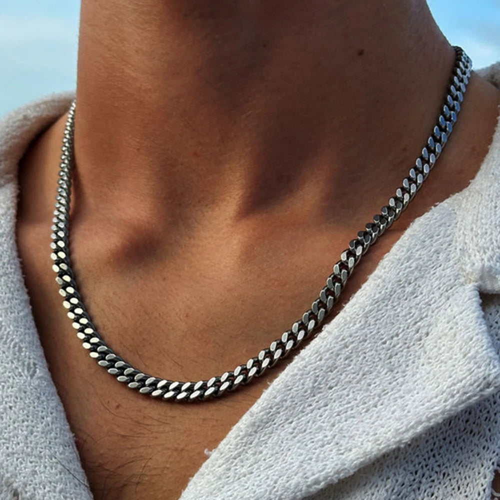 Chichén Cuban Necklace