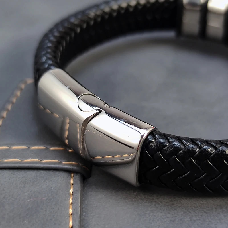 Noir Stud Bracelet