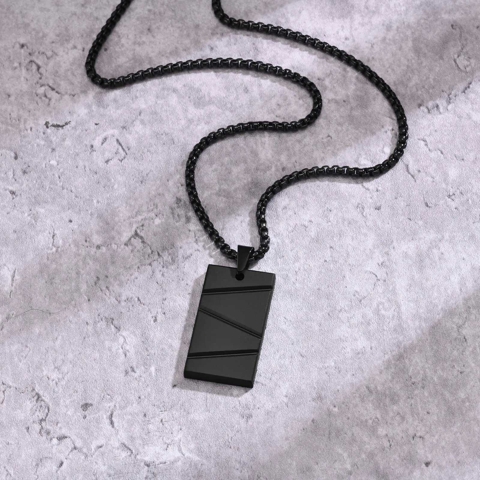 Vnox Small Dogtags Pendant Necklaces for Men, Black Silver Color Stainless Steel Military Dog Tag with Box Chain Gift to Him