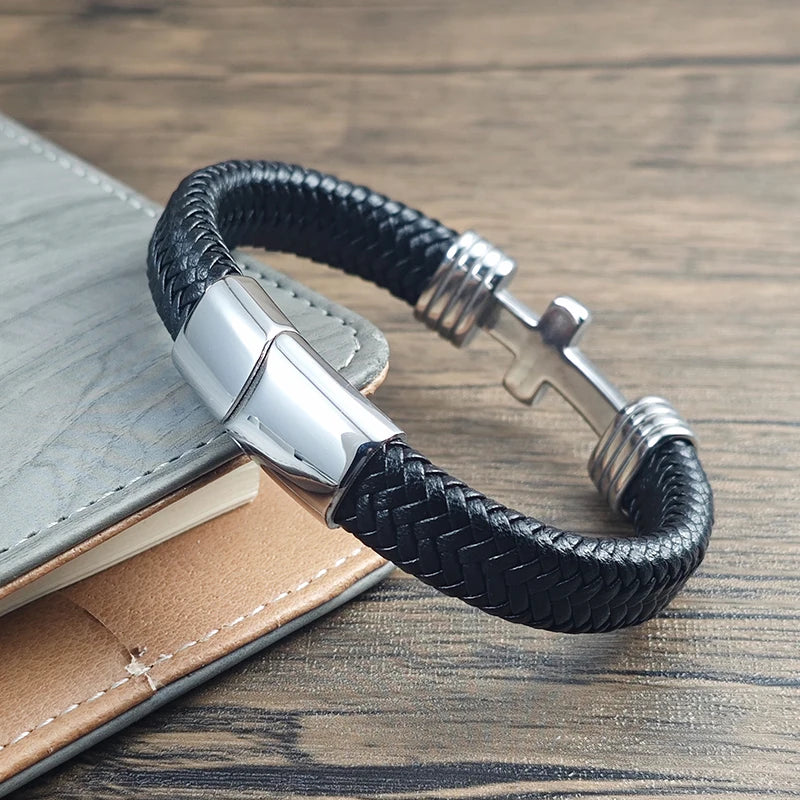 Tarija Cross Bracelet – Leather & Stainless Steel