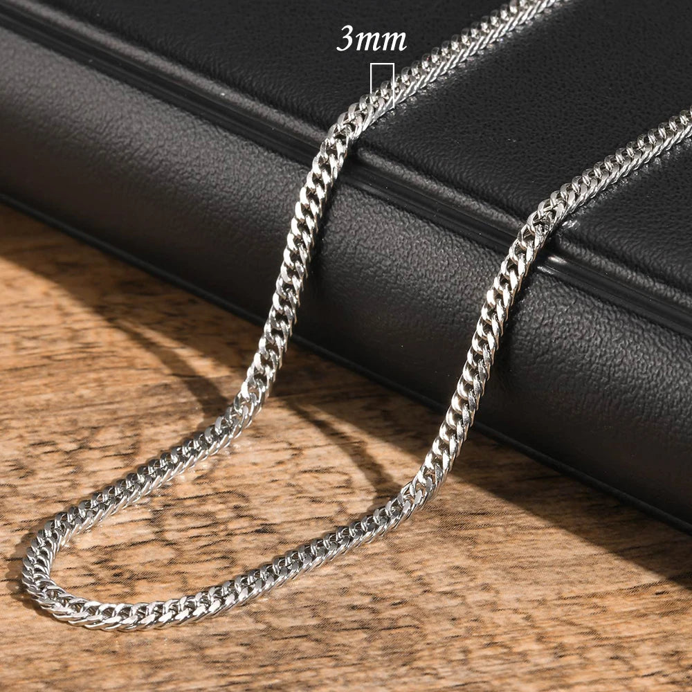 Chichén Cuban Necklace