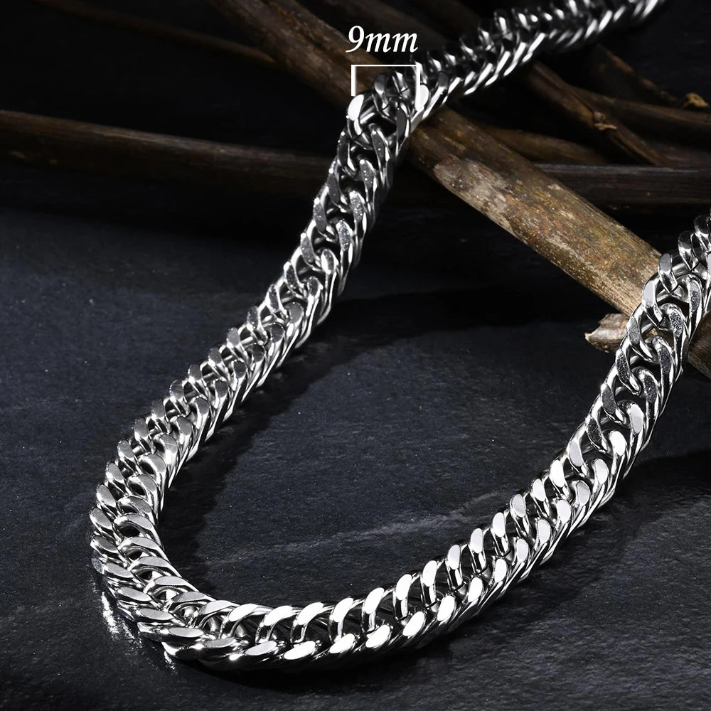 Chichén Cuban Necklace