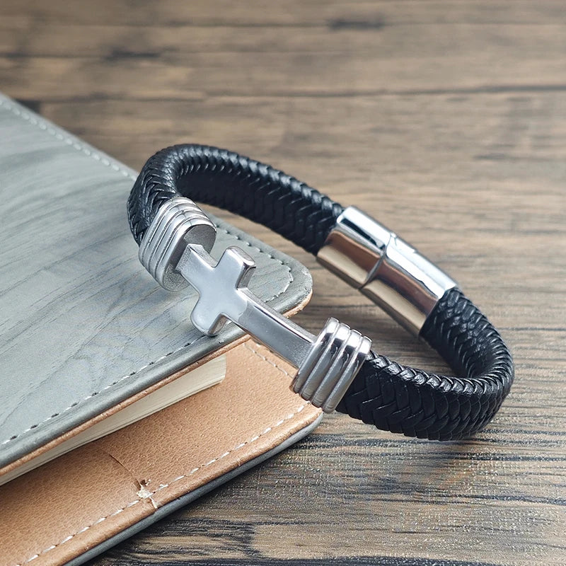 Tarija Cross Bracelet – Leather & Stainless Steel