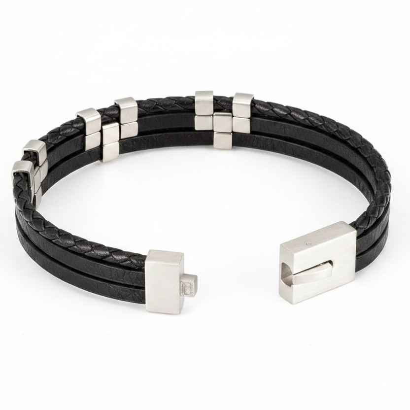 Three-Layer Steel Bracelet Black — fundo branco