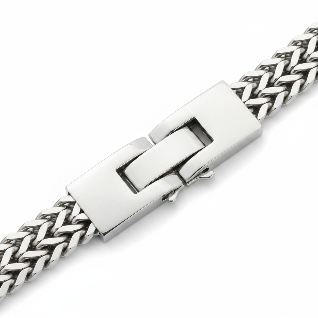 Titan Chain Silver — Detalhe Clasp Profissional